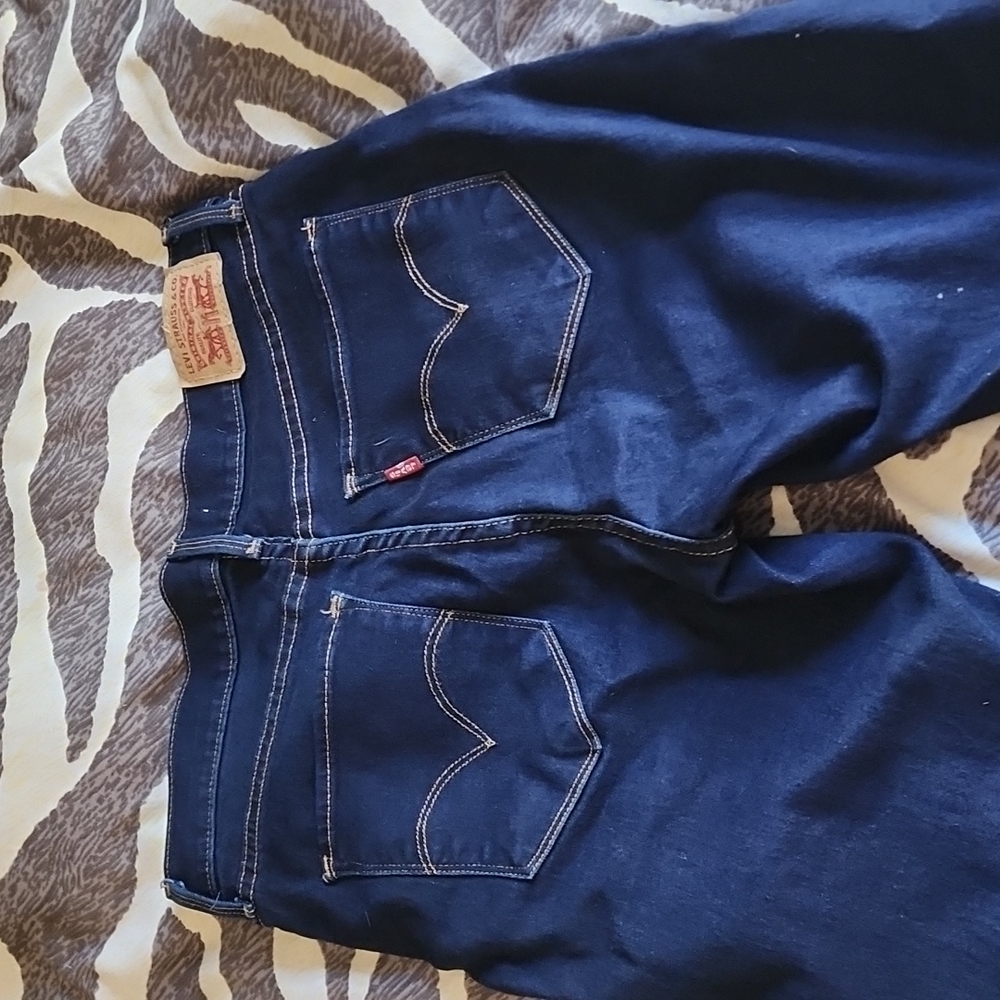 Jeans - Picture 3 of 3